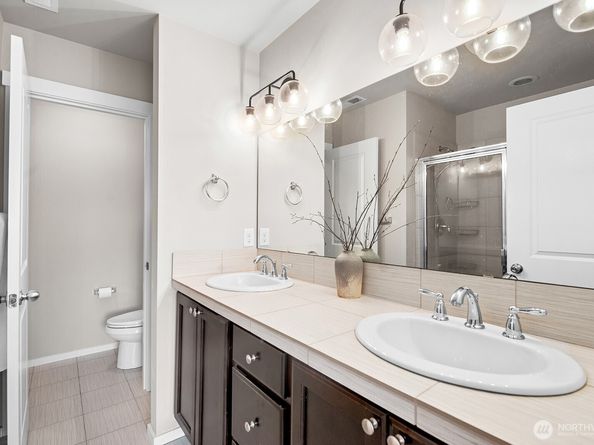 9127 Merritt Avenue SE, Snoqualmie WA 98065