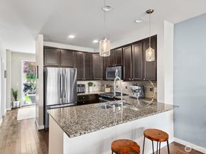 9127 Merritt Avenue SE, Snoqualmie WA 98065