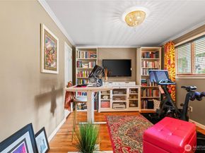 12108 NE 66th Street, Kirkland WA 98033