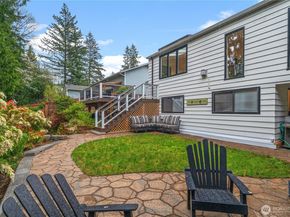 12108 NE 66th Street, Kirkland WA 98033