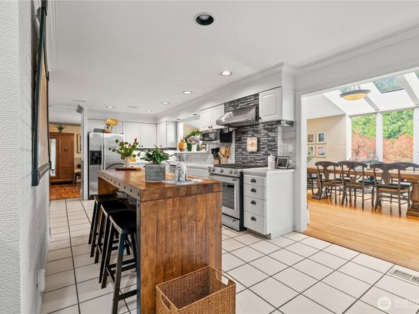 12108 NE 66th Street, Kirkland WA 98033