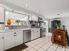 12108 NE 66th Street, Kirkland WA 98033