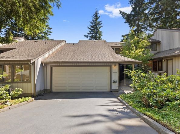 9623 NE Riverbend Drive 2B, Bothell WA 98011