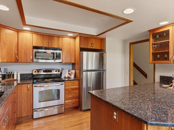 9623 NE Riverbend Drive 2B, Bothell WA 98011