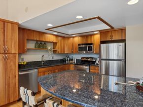 9623 NE Riverbend Drive 2B, Bothell WA 98011