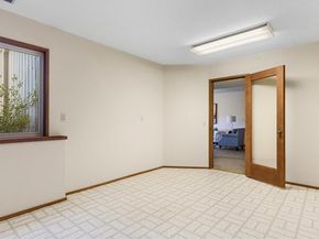 9623 NE Riverbend Drive 2B, Bothell WA 98011