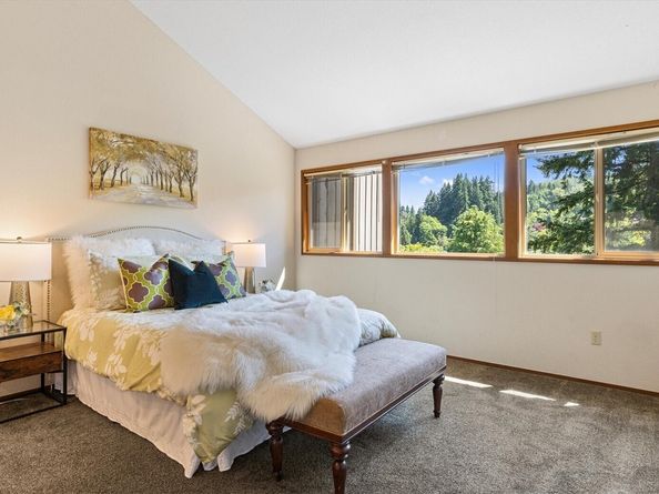 9623 NE Riverbend Drive 2B, Bothell WA 98011