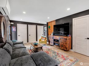 1111 SW Henderson Street, Seattle WA 98106