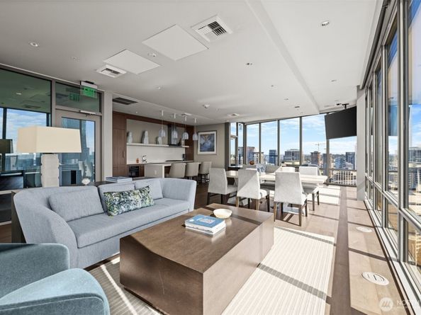 121 Stewart Street 2402, Seattle WA 98101