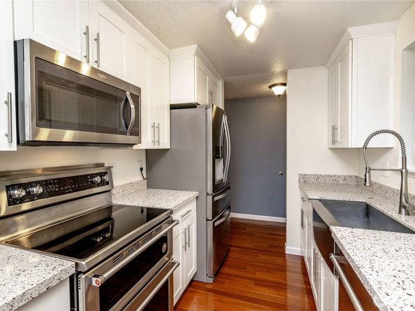 13235 12th Avenue SW 1012, Seattle WA 98146
