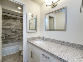 13235 12th Avenue SW 1012, Seattle WA 98146