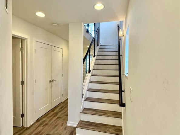 2705 Franklin Avenue E, Seattle WA 98102
