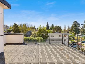 6544 D Latona Avenue NE, Seattle WA 98115