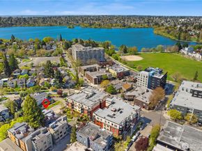 6544 D Latona Avenue NE, Seattle WA 98115