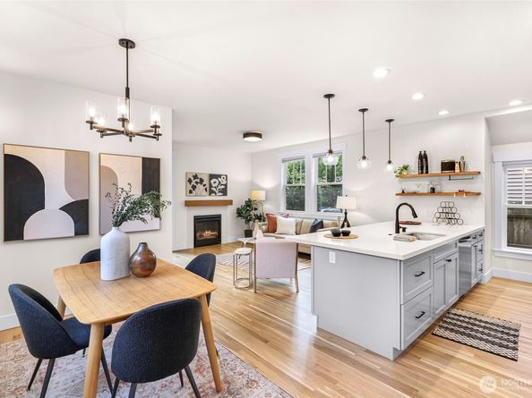 707 21st Avenue B, Seattle WA 98122