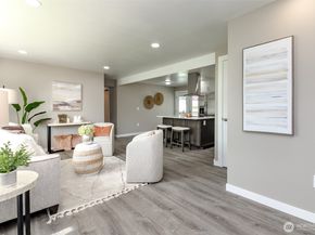 17801 111th Avenue SE, Renton WA 98055