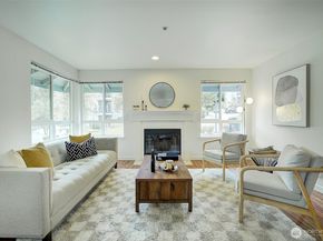 12019 NE 204TH Place D303, Bothell WA 98011