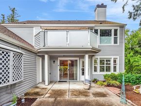 22451 SE 42nd Terrace 1181, Issaquah WA 98029
