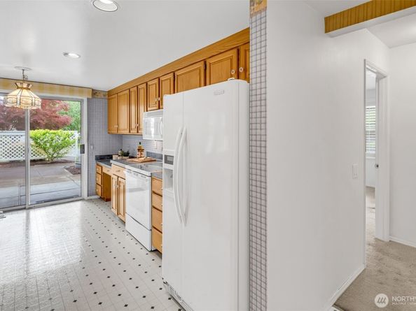 22451 SE 42nd Terrace 1181, Issaquah WA 98029