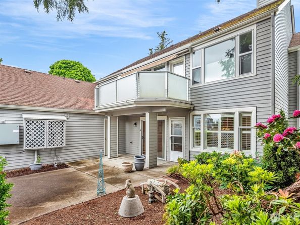 22451 SE 42nd Terrace 1181, Issaquah WA 98029
