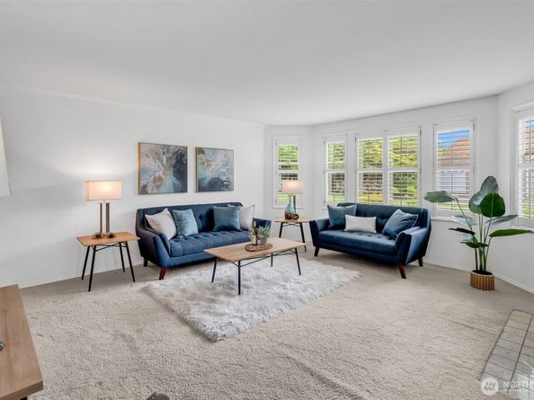 22451 SE 42nd Terrace 1181, Issaquah WA 98029