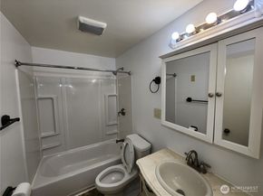 18027 Sunnyside Avenue N, Shoreline WA 98133