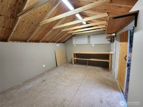 18027 Sunnyside Avenue N, Shoreline WA 98133