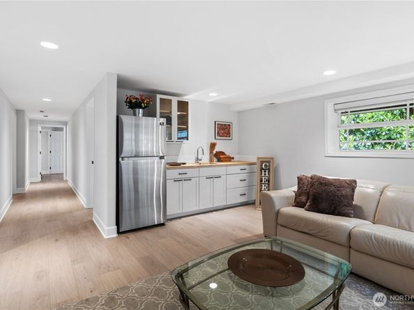11404 239th Place SW, Woodway WA 98020