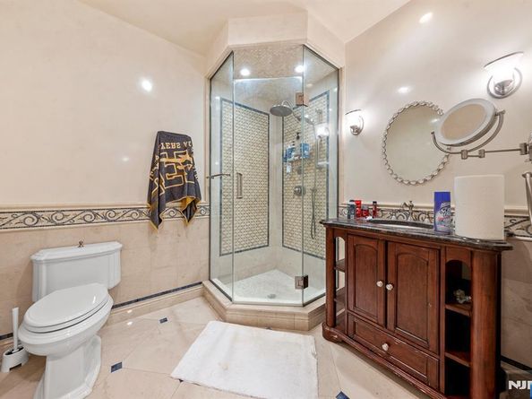 78 Roberts Road, Englewood Cliffs NJ 07632