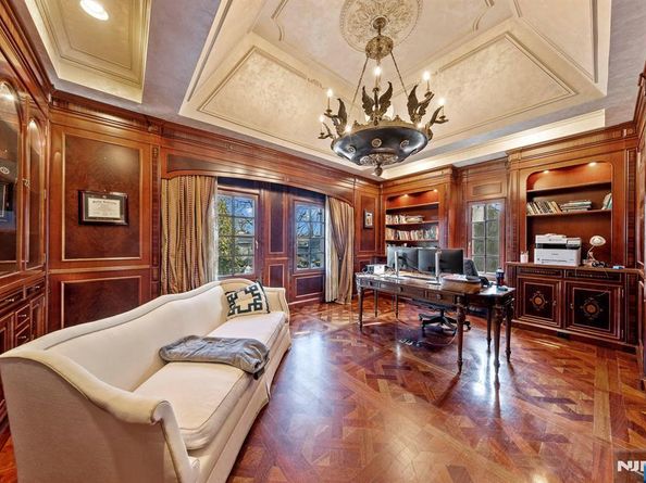 78 Roberts Road, Englewood Cliffs NJ 07632
