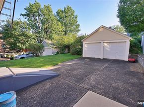 458 Shannon Place, Cliffside Park NJ 07010