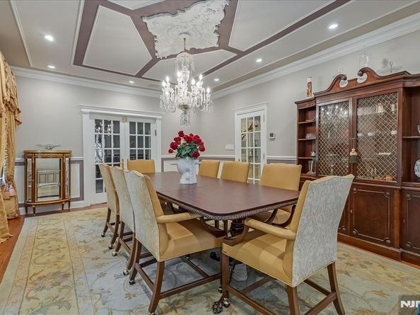 294 Oakwood Road, Englewood NJ 07631