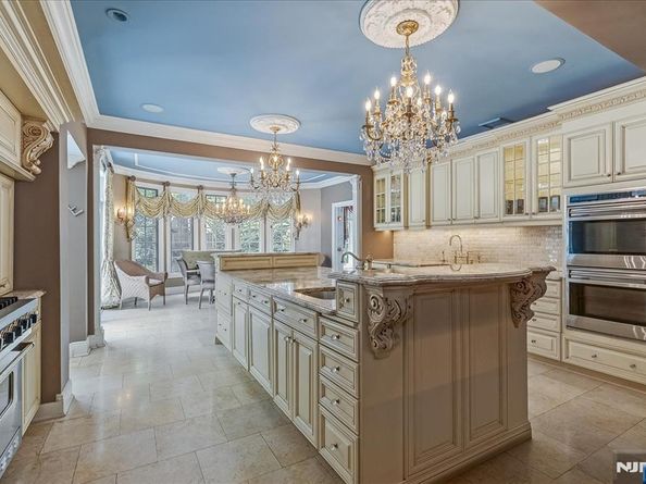 294 Oakwood Road, Englewood NJ 07631