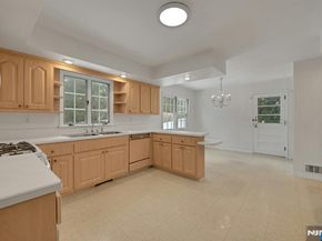 229 Allison Court, Englewood NJ 07631