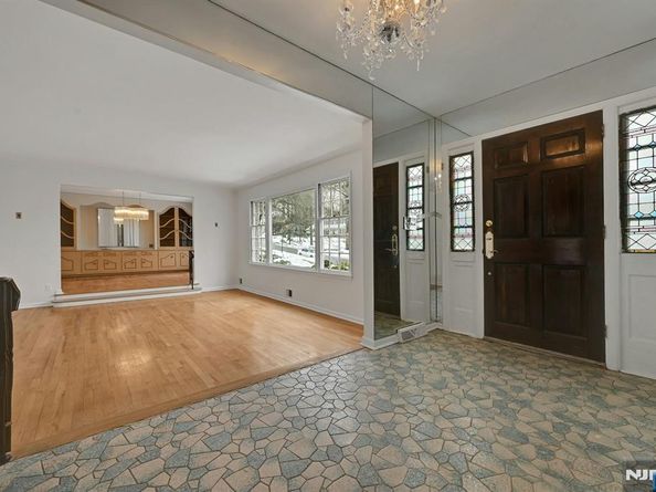 229 Allison Court, Englewood NJ 07631
