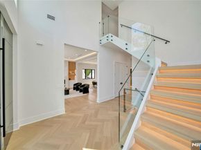 1077 Abbott Boulevard, Fort Lee NJ 07024
