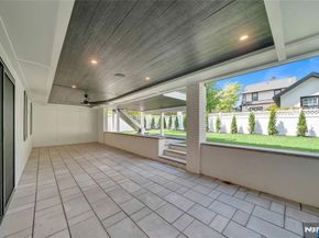 1077 Abbott Boulevard, Fort Lee NJ 07024