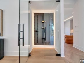 1077 Abbott Boulevard, Fort Lee NJ 07024