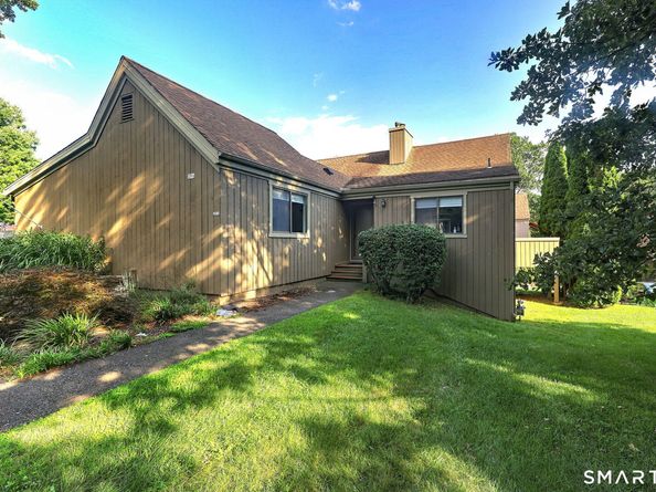 237 Agawam Drive A, Stratford CT 06614