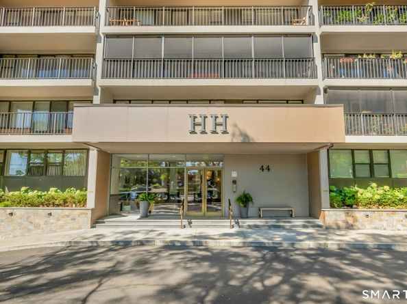 44 Strawberry Hill Avenue 3K, Stamford CT 06902