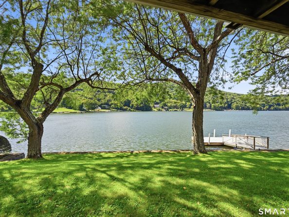 23 Lake Drive N, New Fairfield CT 06812
