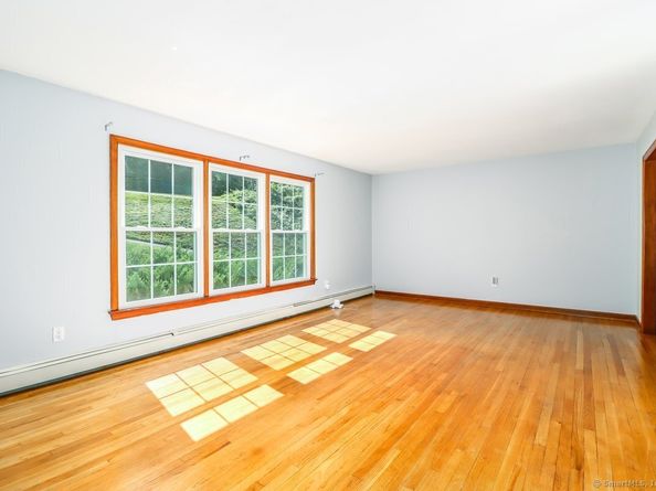 38 Fairmount Drive, Danbury CT 06811