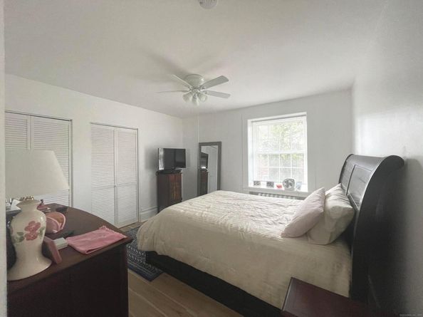 151 Courtland Avenue APT 1, Stamford CT 06902