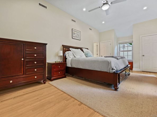 17 Lynn Court, Darien CT 06820