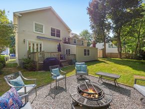 17 Lynn Court, Darien CT 06820
