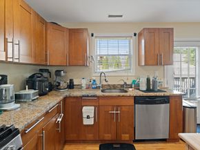 270 Roosevelt Avenue, Stratford CT 06615