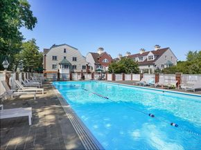 51 Forest Avenue APT 125, Greenwich CT 06870