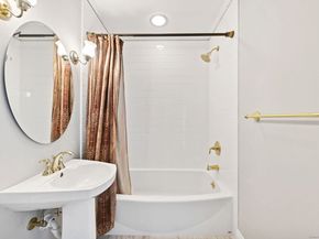 51 Forest Avenue APT 125, Greenwich CT 06870