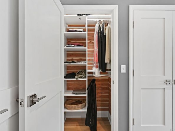 51 Forest Avenue APT 125, Greenwich CT 06870