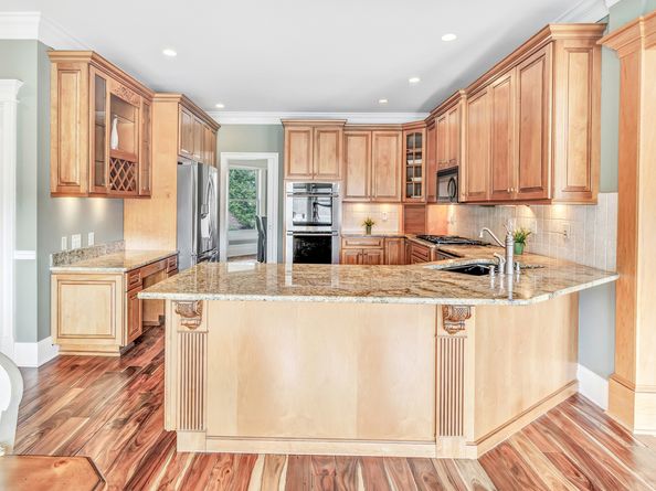96 Big Horn Road, Shelton CT 06484